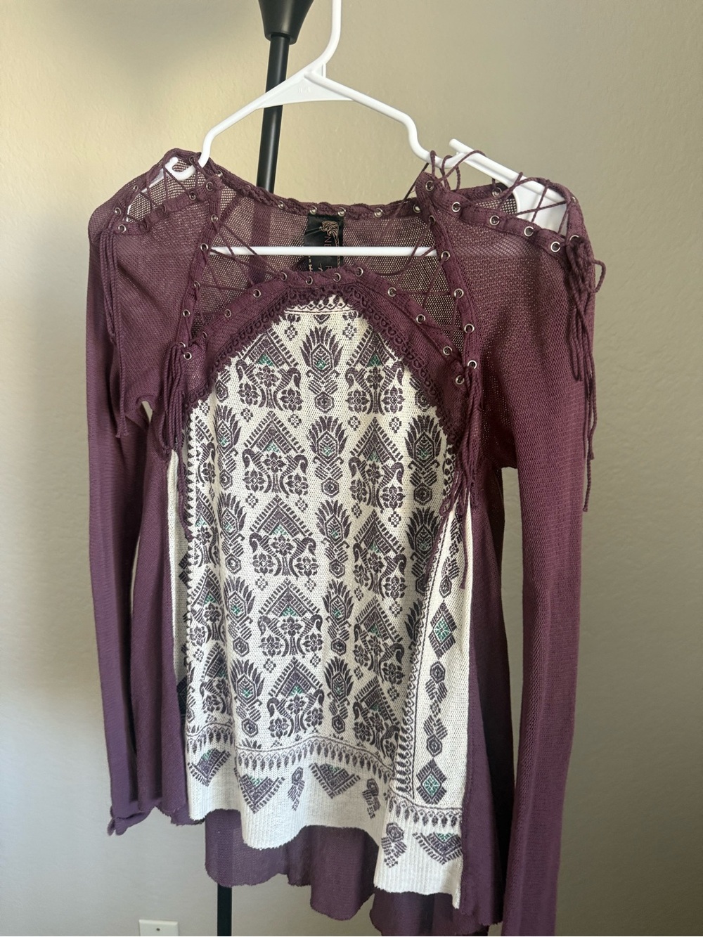 Free People New romantics bird in hand top in XS